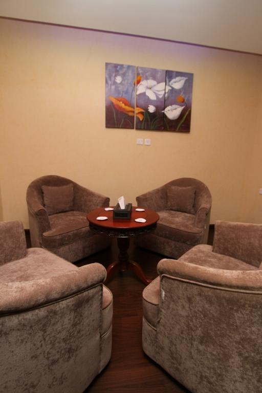 Raoum Inn Arar Exterior photo