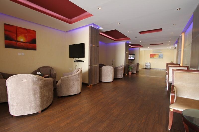 Raoum Inn Arar Exterior photo